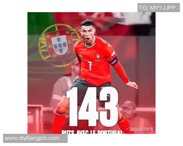 巨星足球的荣耀与挑战：从绿茵场到全球舞台的传奇之路